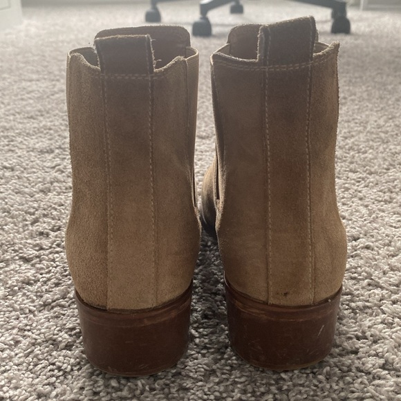 Steve Madden suede booties in great condition - Picture 2 of 7